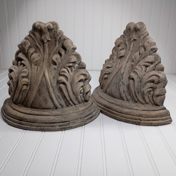 Orleans Ornamental Shelf Wall Sconce with Antique Finish Feather Detail Vtg Pair - Picture 14 of 14